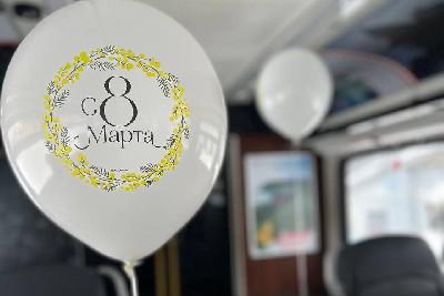 Счастливого пути и 8 марта: особенное поздравление от железнодорожников!