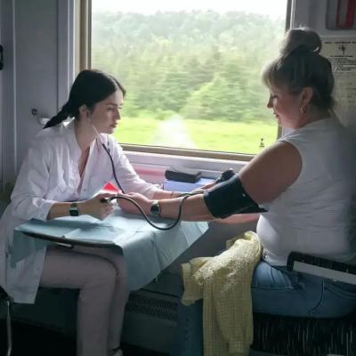29 и 30 июля 2026 года пригородный поезд сообщением Южно-Сахалинск - Поронайск стал настоящим медицинским поездом